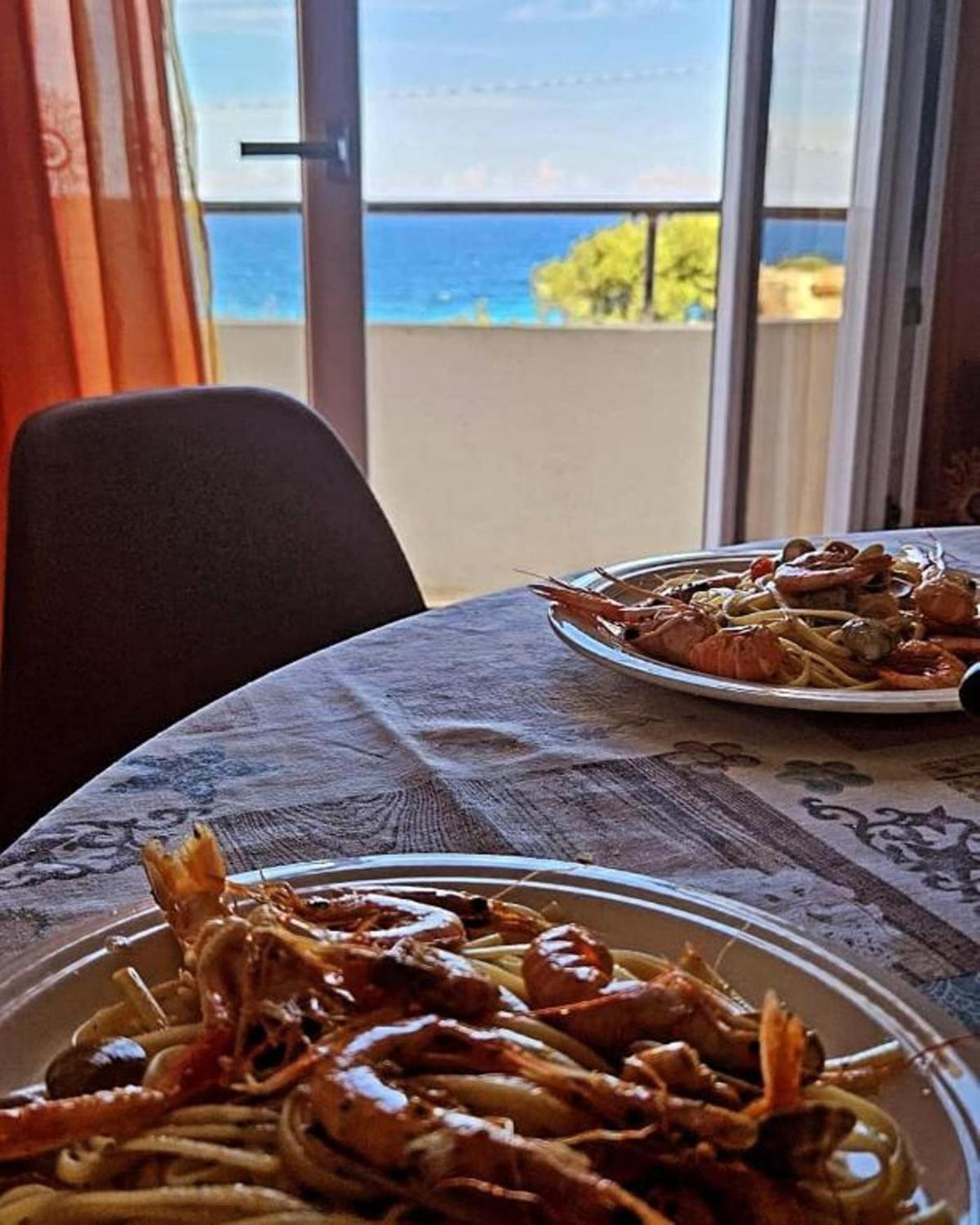 Casa Fronte Mare Torre Sant'Andrea Lejlighed Sant'Andrea  Eksteriør billede